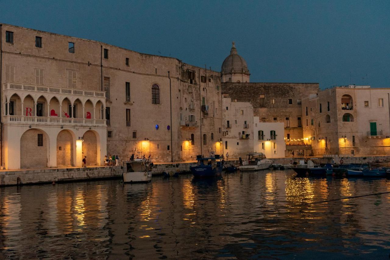 La Chicca Historic Center Beautiful Flat Apartment Monopoli Exterior photo